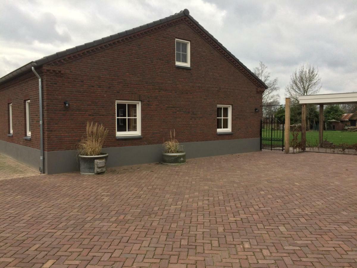 Bed En Breakfast Donkersvoort Beek en Donk Luaran gambar